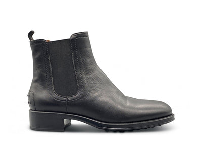 Black Leather Chelsea Boots